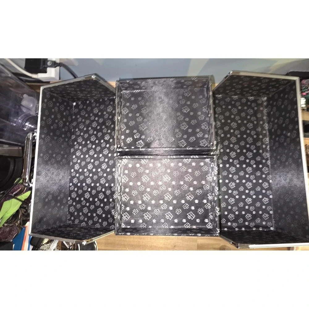 Caboodles Black Quilted Diamond Makeup Train Case Organizer Vintage no key
